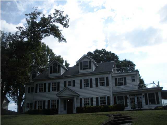 208 South Crest Road Chattanooga, TN 37404 - Photo 2 of 35 Additional Photo
