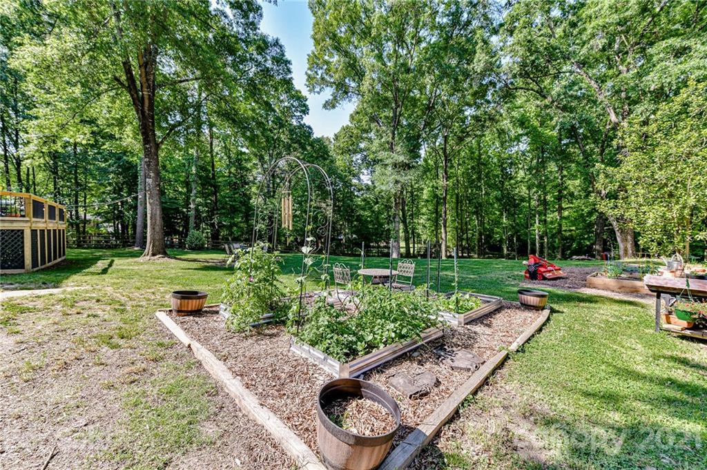 7166 Forest Ridge Road Weddington, NC 28104 - Photo 38 of 47 Gallery Image 38