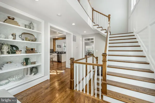 $11,000 | 323 South West Street, Falls Church, VA 22046