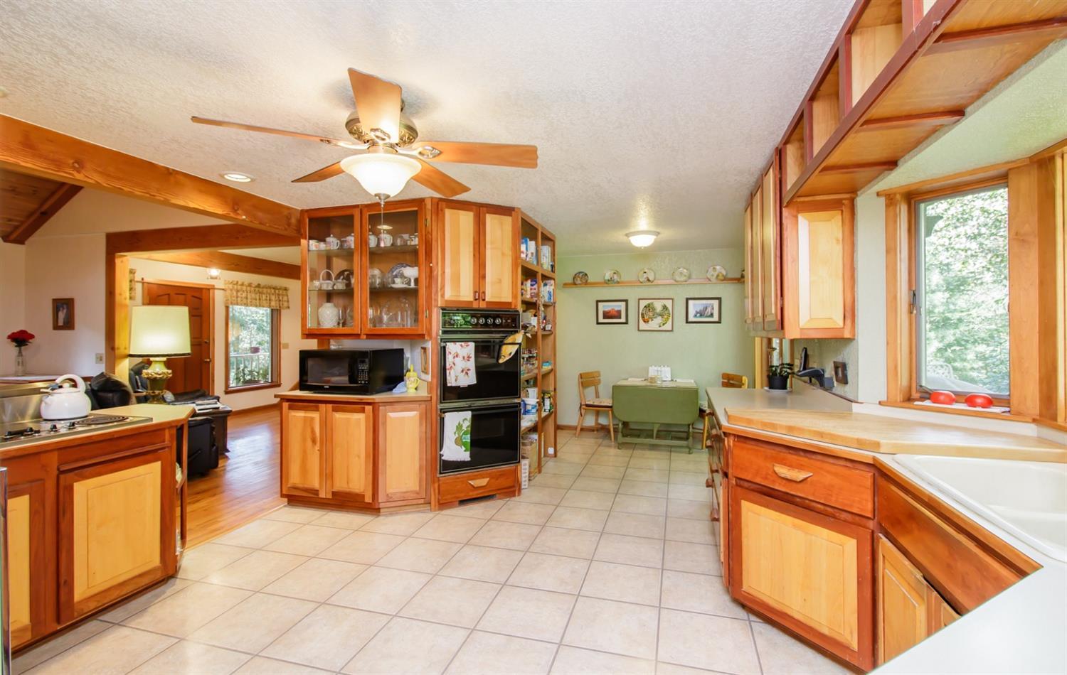 1122 Marcy Loop Road Grants Pass, OR 97527 - Photo 13 of 33 Additional Photo