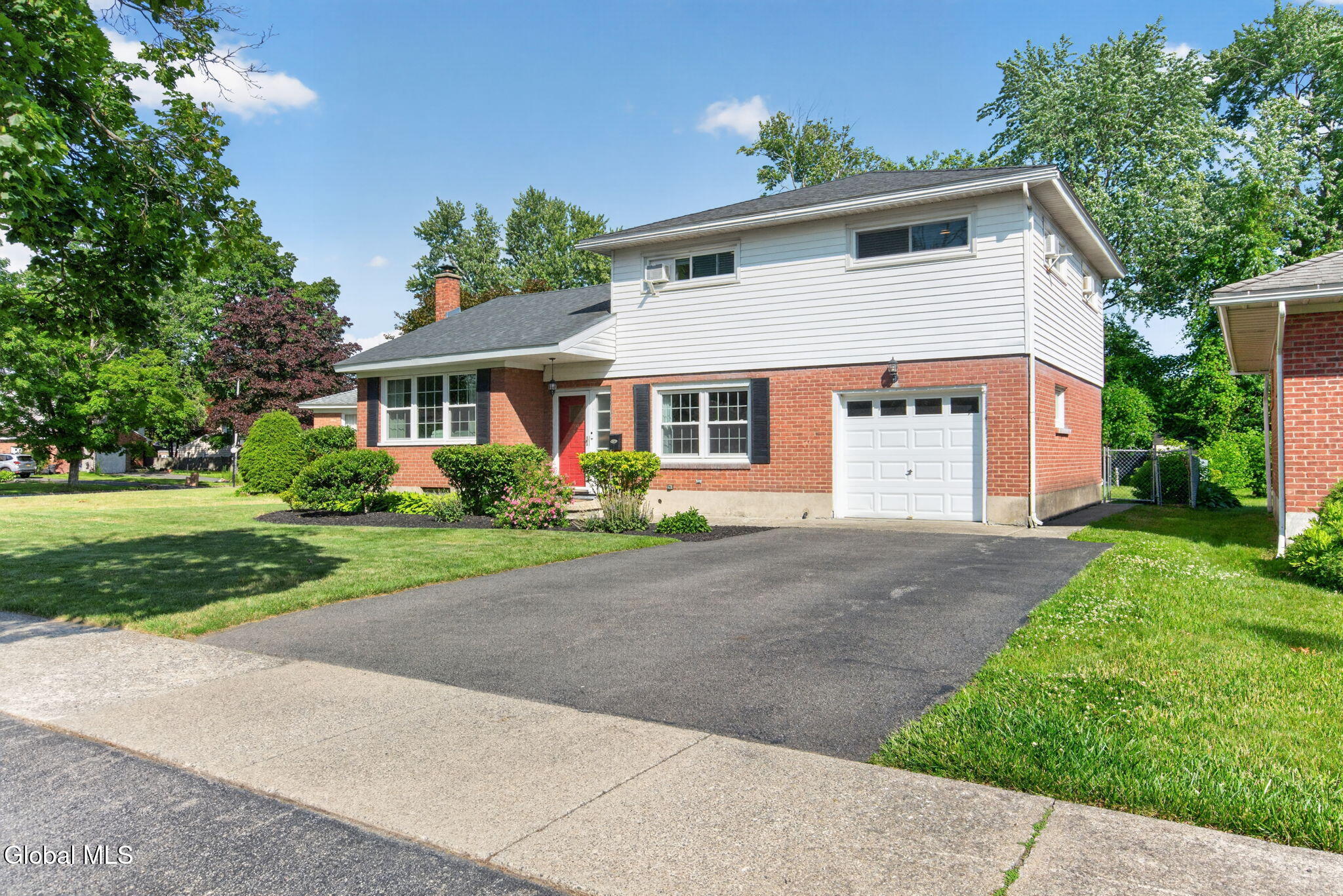 19 Gingerbread Lane Albany, NY 12208 - Photo 3 of 47 1-web-or-mls-19-gingerbread-ln