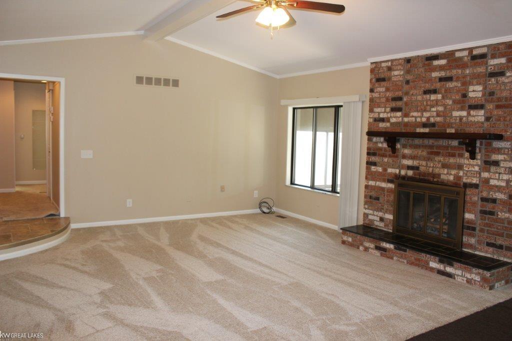 47797 Concord Road Macomb, MI 48044 - Photo 14 of 28 31350711-13.JPG