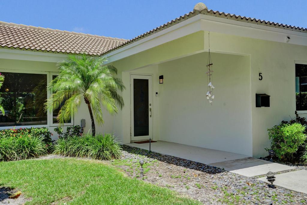 5 Gatehouse Road Sea Ranch Lakes, FL 33308 - Photo 75 of 82 DSC00916