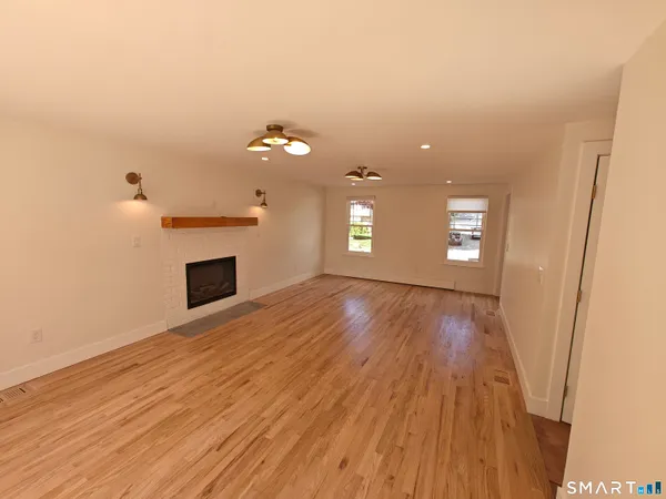 $749,000 | 241 Cricket Knoll, Wethersfield, CT 06109