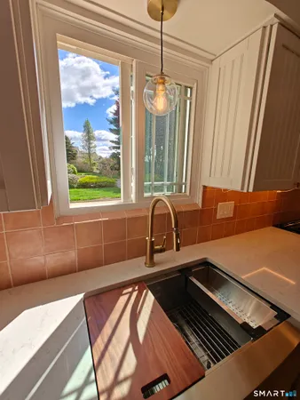 $749,000 | 241 Cricket Knoll, Wethersfield, CT 06109