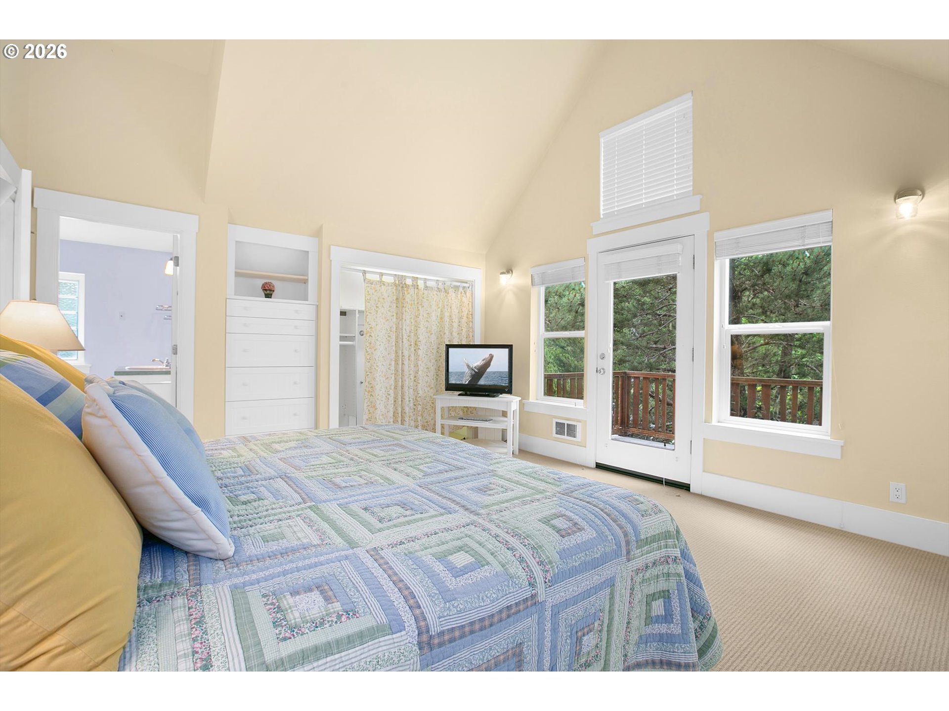 2050 Overleaf Loop Yachats, OR 97498 - Photo 29 of 45 Primary Bedroom