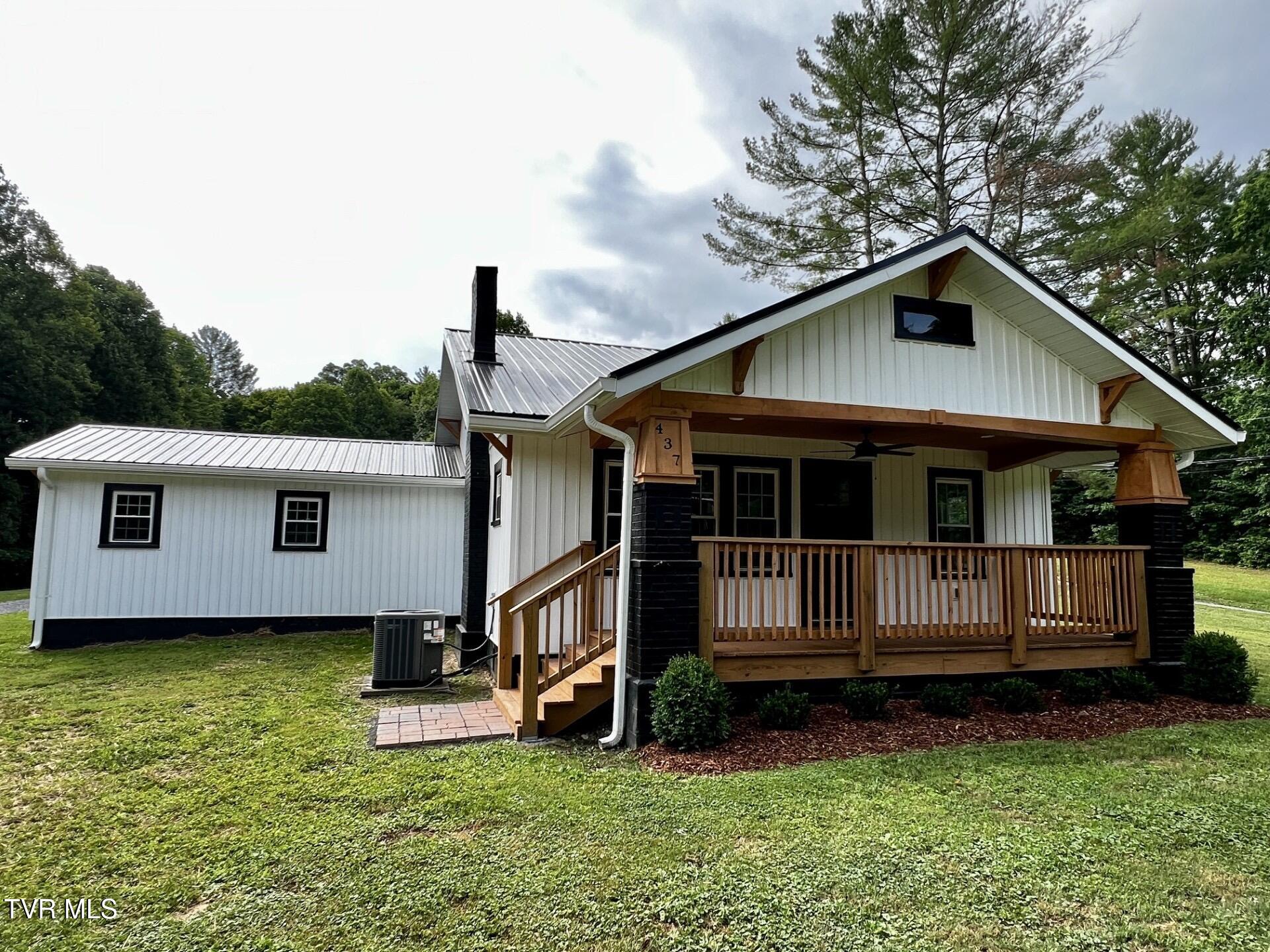 437 Turner Road Bluff City, TN 37618 - Photo 2 of 38 AC5C69E6-4C64-465C-A4E4-89D8026CF5EB