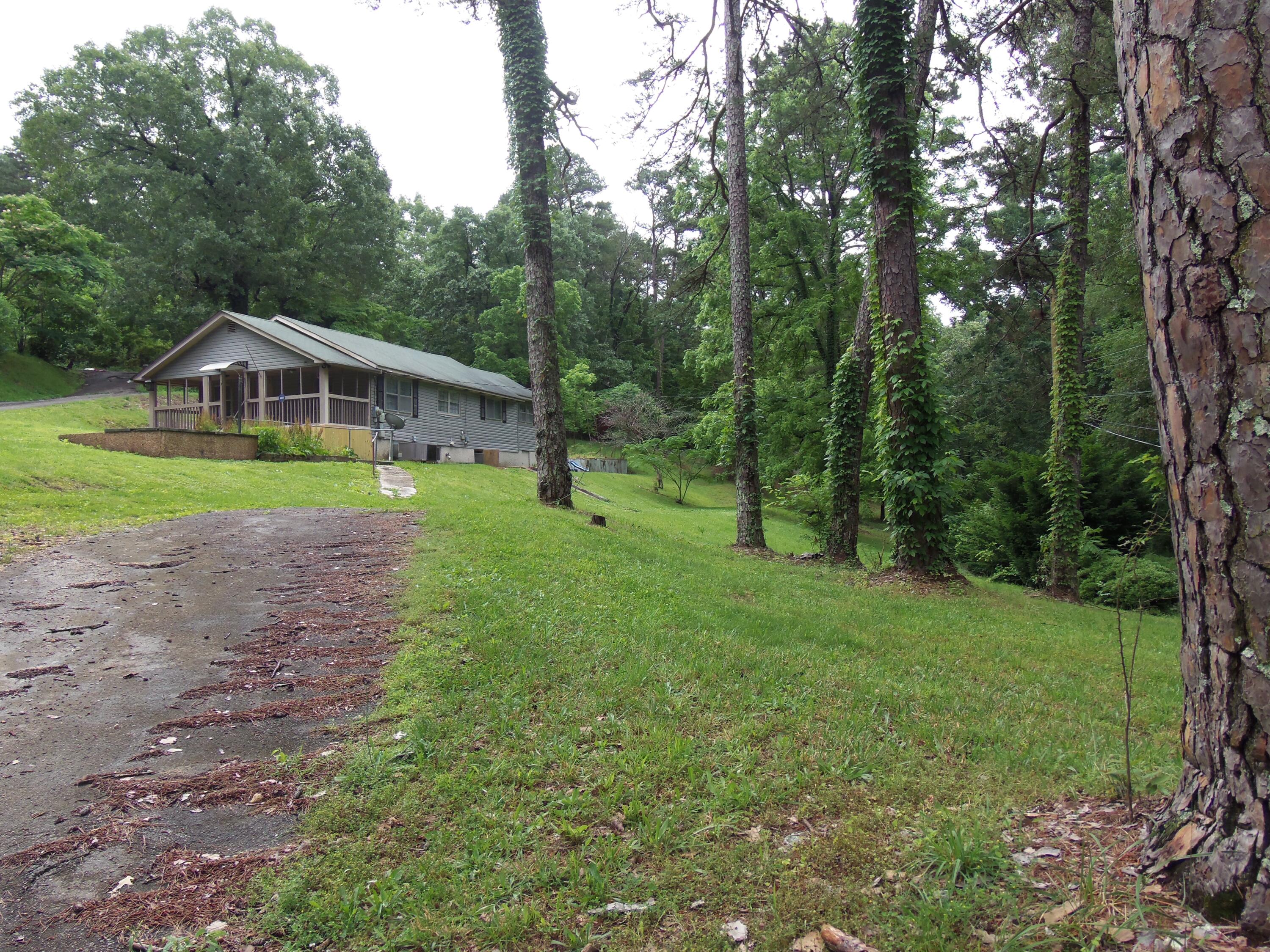 895 West Schmitt Road Rossville, GA 30741 - Photo 15 of 15 100_1027