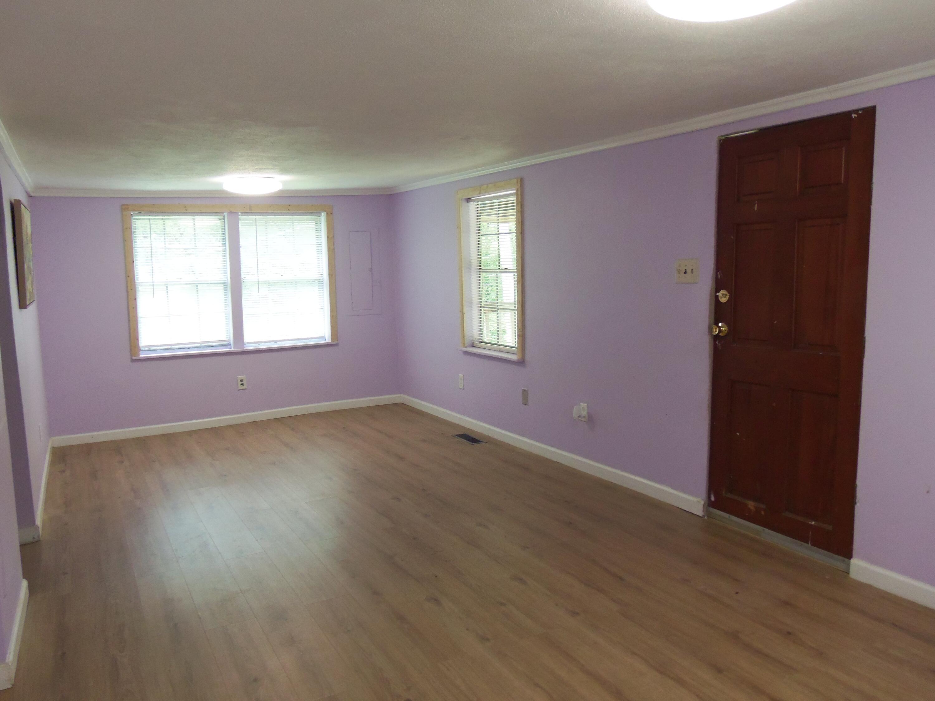 895 West Schmitt Road Rossville, GA 30741 - Photo 2 of 15 100_1026