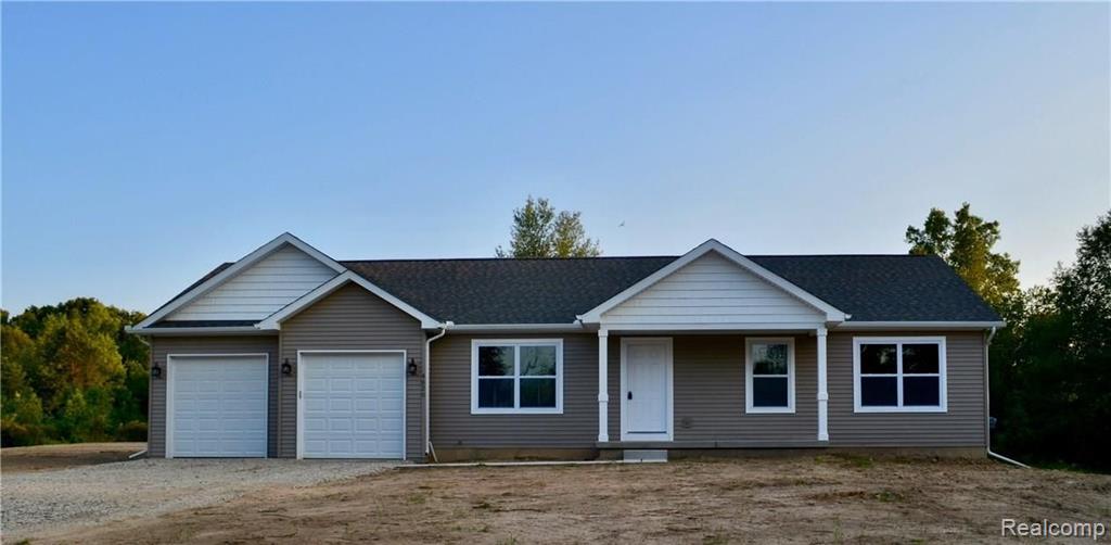 4620 East Clyde Road Howell, MI 48855 - Photo 1 of 14