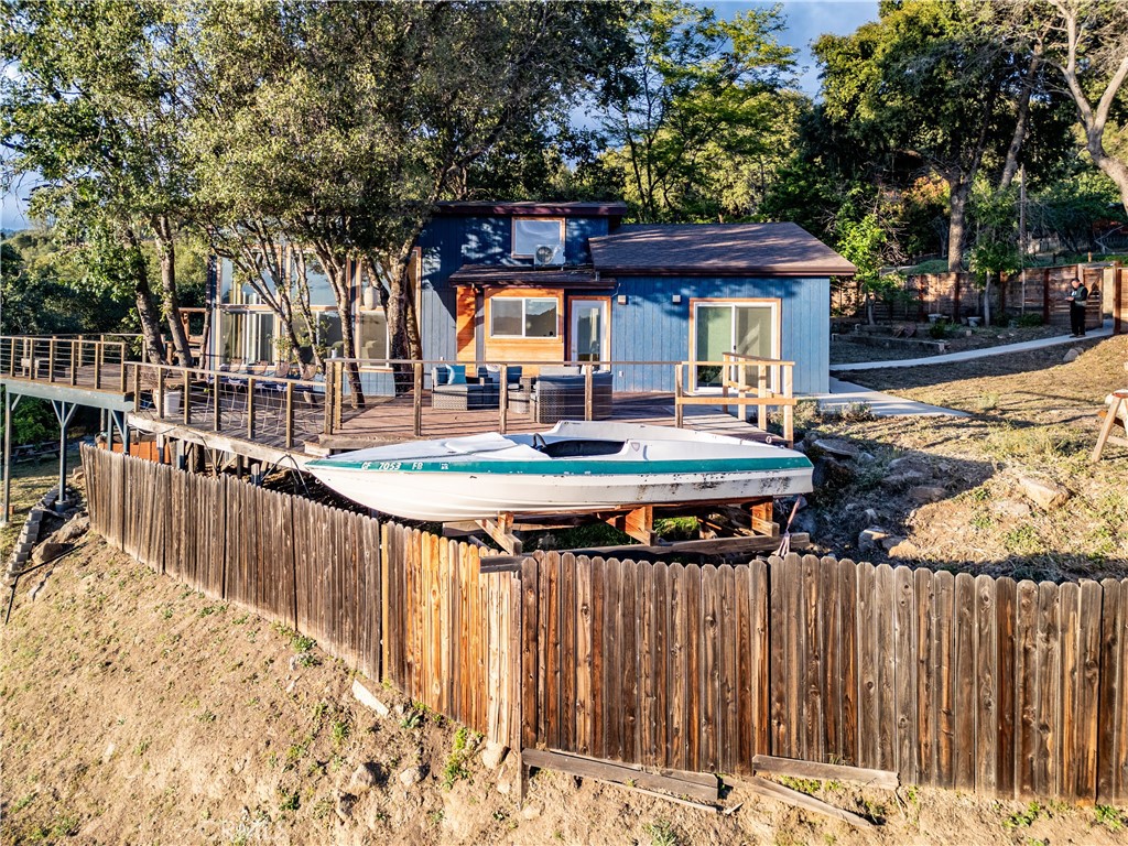 51571 Coyote Rdg Road Oakhurst, CA 93644 - Photo 19 of 75