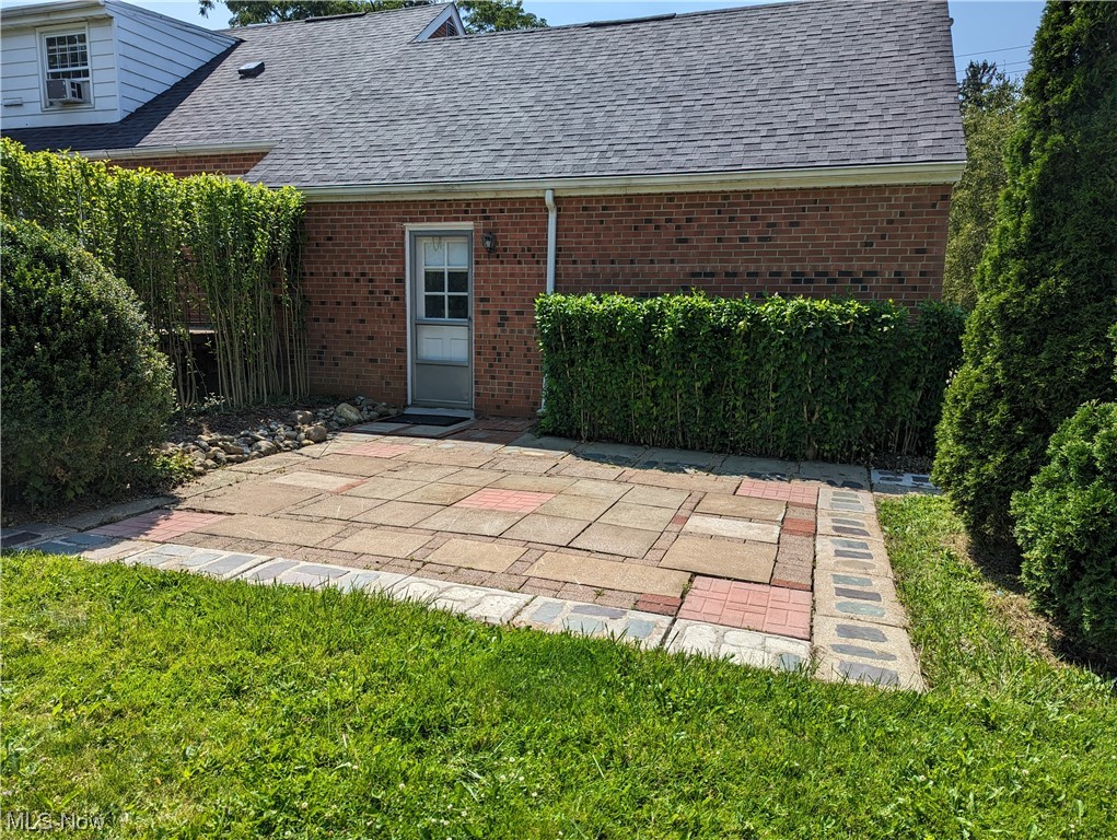 7003 Som Center Road Solon, OH 44139 - Photo 22 of 24 Additional Patio