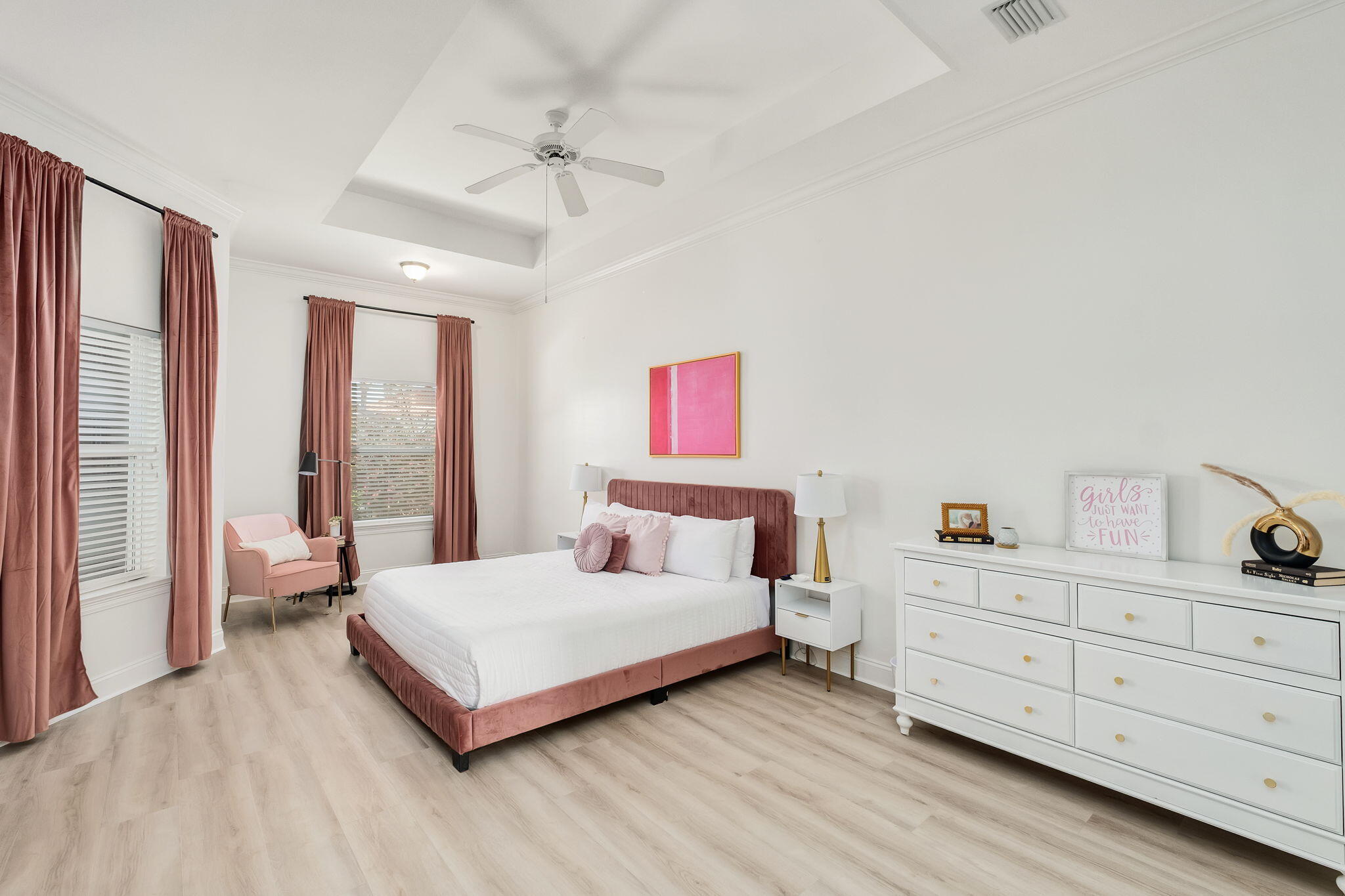 35 Tranquility Lane Destin, FL 32541 - Photo 10 of 19 a bedroom with a large bed and a dresser