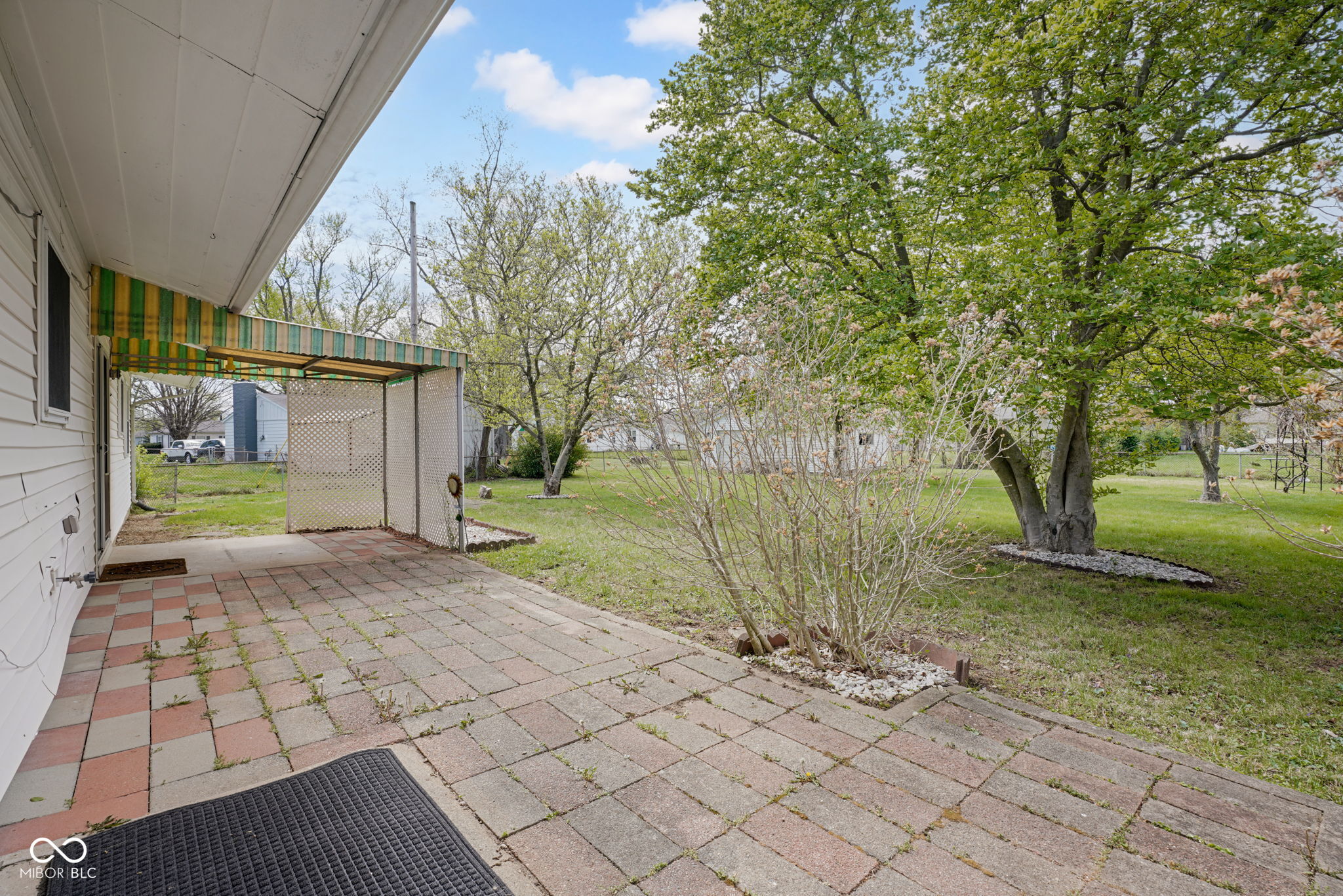 2742 Desoto Way Columbus, IN 47203 - Photo 26 of 29
