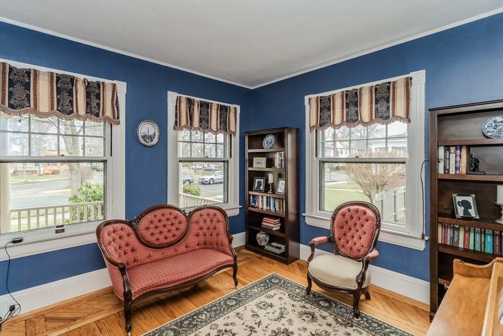 17 Garfield Street Springfield, MA 01108 - Photo 8 of 42 Gallery Image 8