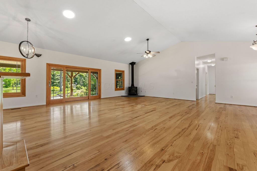 12118 Robins Road Westerville, OH 43082 - Photo 10 of 99