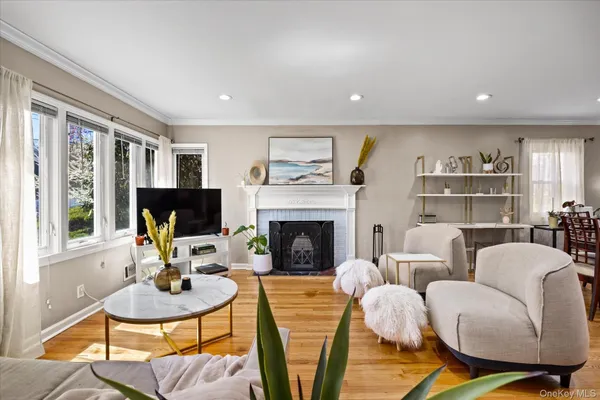 $849,900 | 15 Brookside Lane, Dobbs Ferry, NY 10522