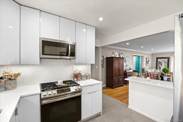 $849,900 | 15 Brookside Lane, Dobbs Ferry, NY 10522