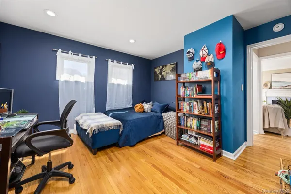 $849,900 | 15 Brookside Lane, Dobbs Ferry, NY 10522