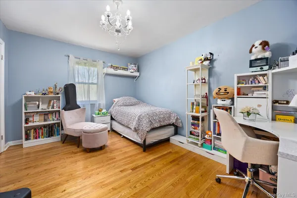 $849,900 | 15 Brookside Lane, Dobbs Ferry, NY 10522
