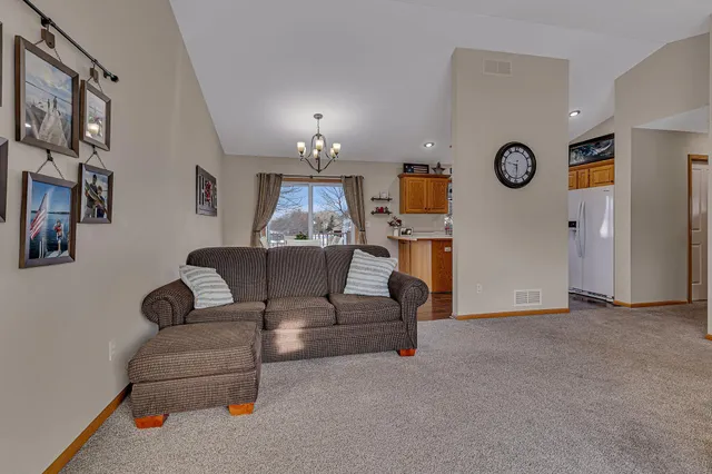 $325,000 | 945 Sundance Court, Sartell, MN 56377