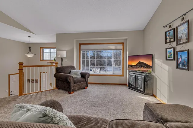 $325,000 | 945 Sundance Court, Sartell, MN 56377
