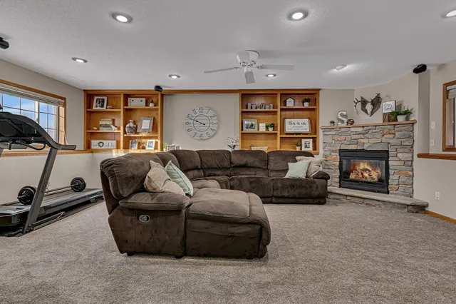 $325,000 | 945 Sundance Court, Sartell, MN 56377