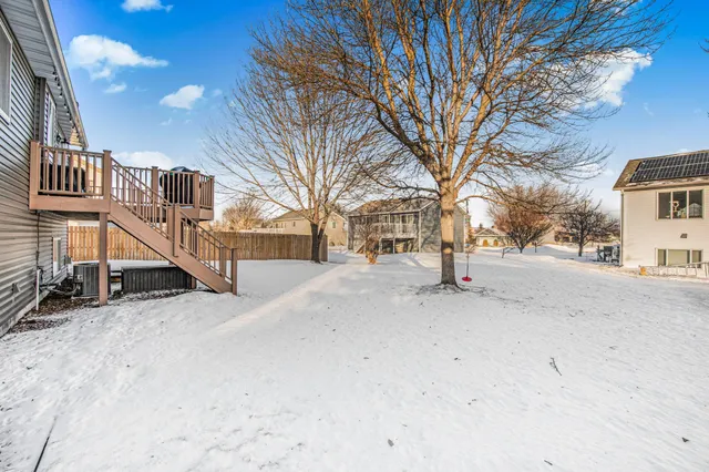 $325,000 | 945 Sundance Court, Sartell, MN 56377