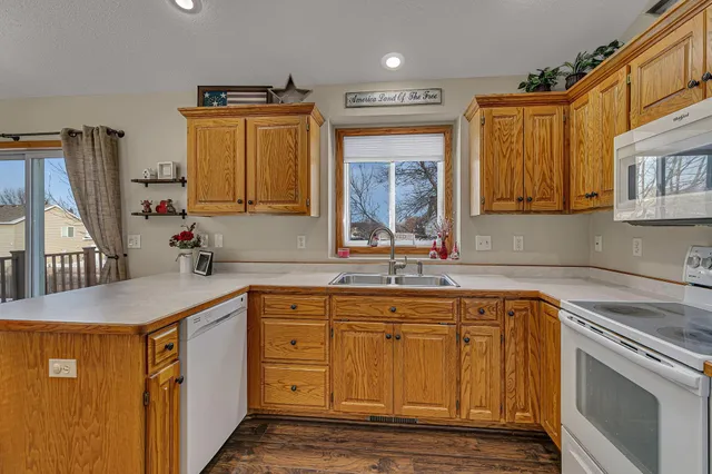 $325,000 | 945 Sundance Court, Sartell, MN 56377