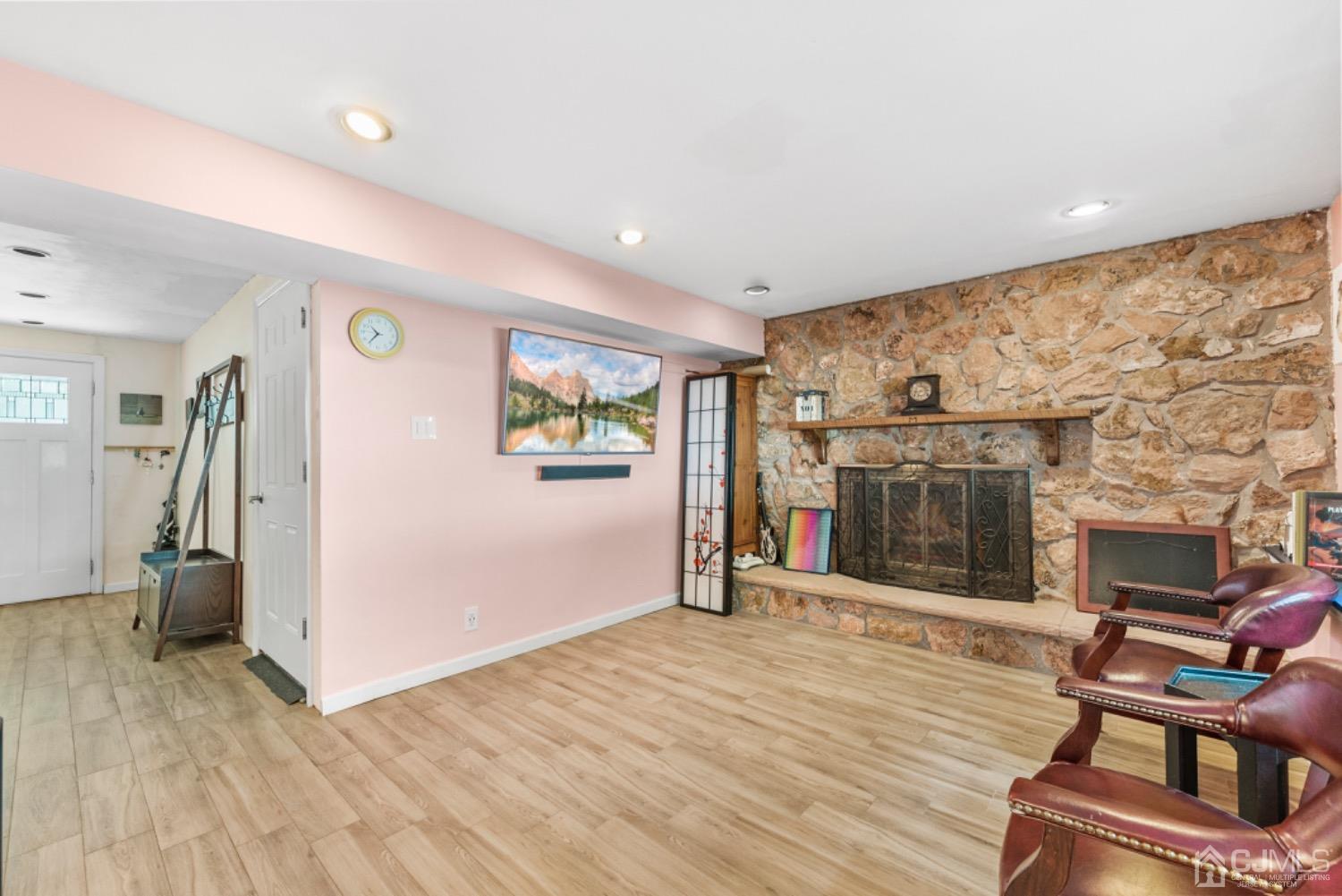 12 Rittner Lane Old Bridge, NJ 08857 - Photo 5 of 28 Gallery Image 5