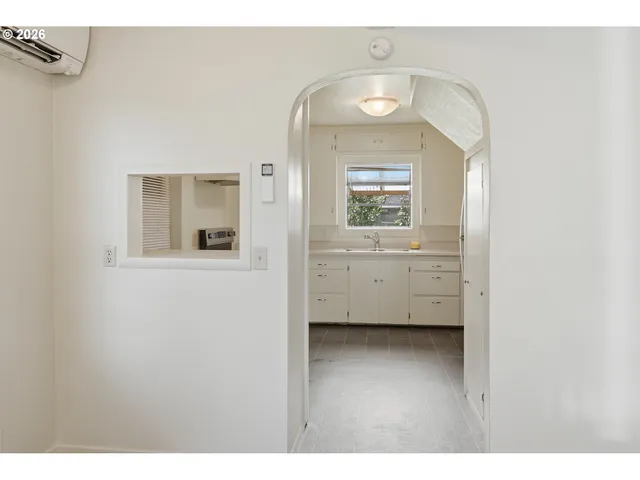 $335,000 | 1501 E Street, Springfield, OR 97477