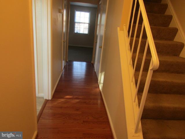 10908 Rock Coast Road Columbia, MD 21044 - Photo 3 of 24 Interior (General)