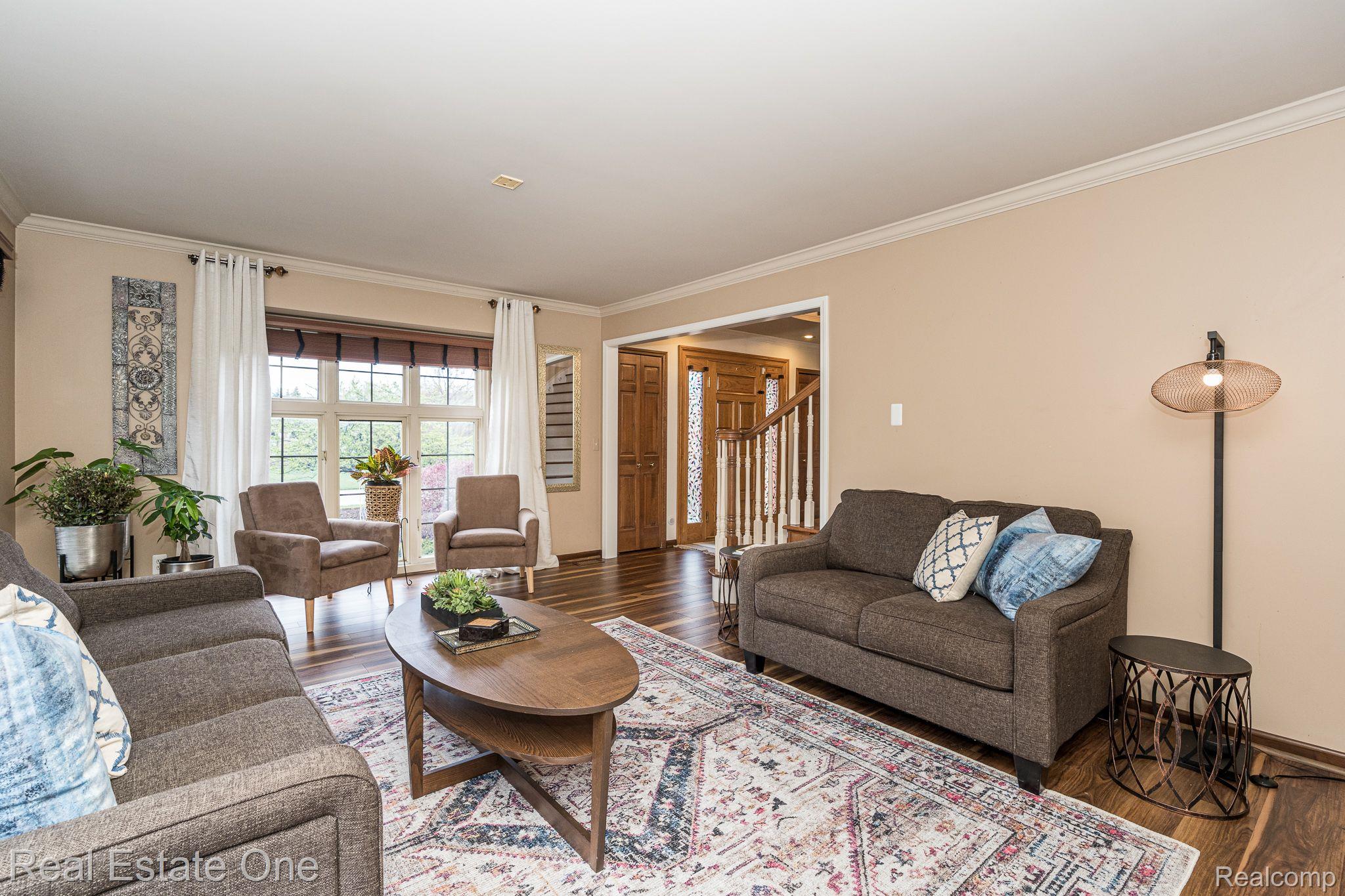 3716 Merriweather Lane Rochester, MI 48306 - Photo 5 of 30 Gallery Image 5