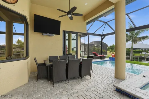 $999,900 | 1716 Northwest 34th Avenue, Cape Coral, FL 33993