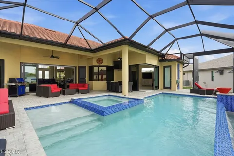 $999,900 | 1716 Northwest 34th Avenue, Cape Coral, FL 33993