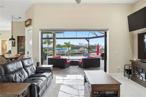 $999,900 | 1716 Northwest 34th Avenue, Cape Coral, FL 33993