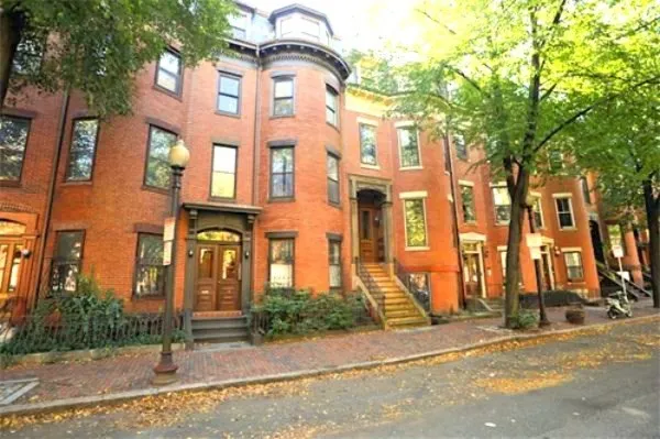 $549,000 | 118 Chandler Street, Unit 2, Boston, MA 02116