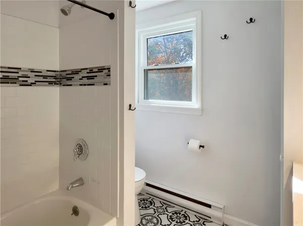 $649,000 | 89 Narrow Lane, Charlestown, RI 02813