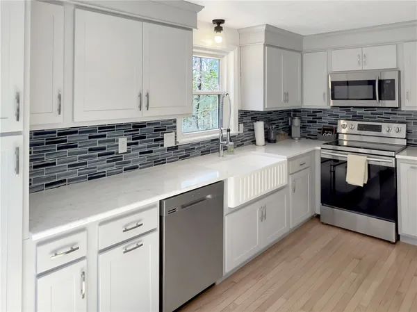 $649,000 | 89 Narrow Lane, Charlestown, RI 02813