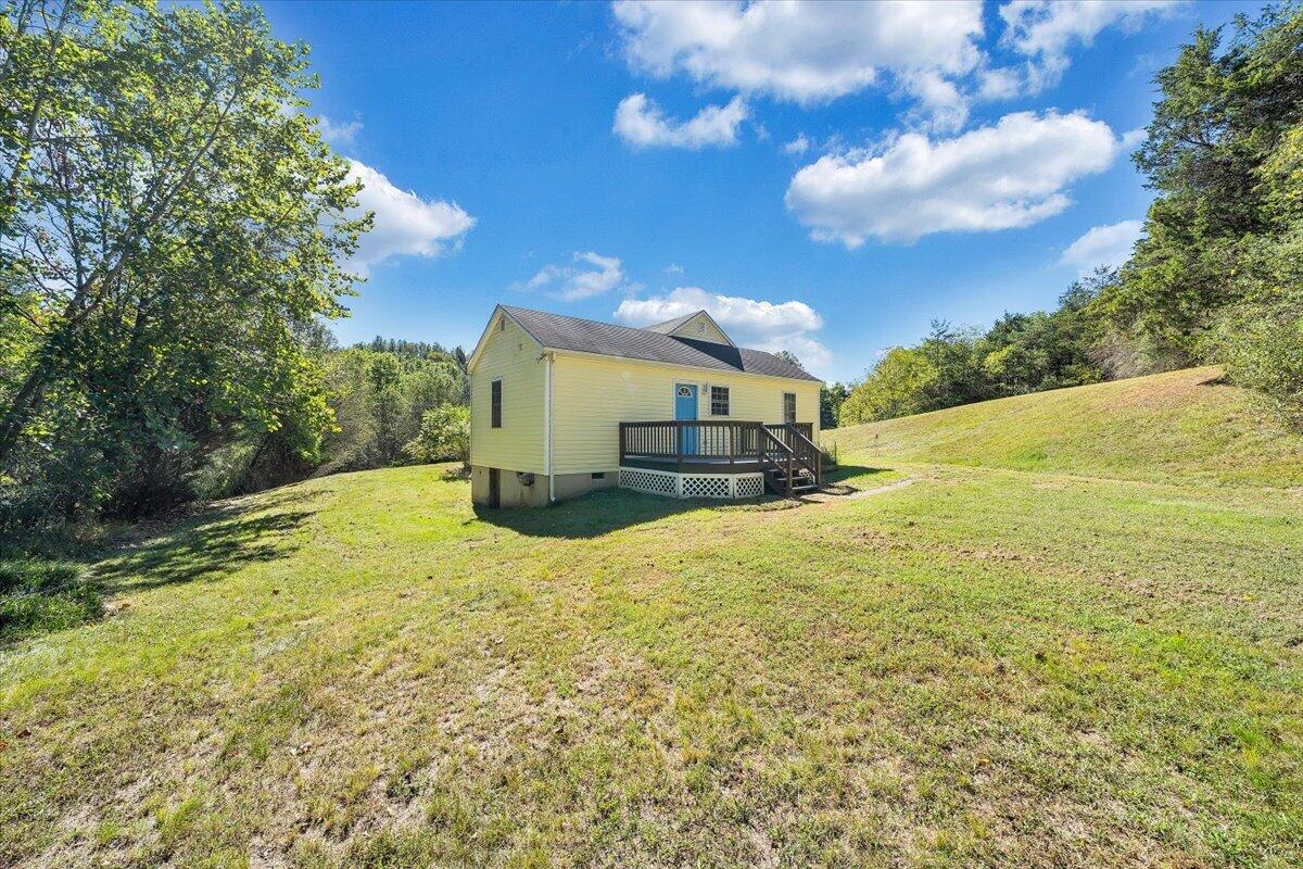 1096 Collierstown Road Lexington, VA 24450 - Photo 36 of 38 36-MIB04255