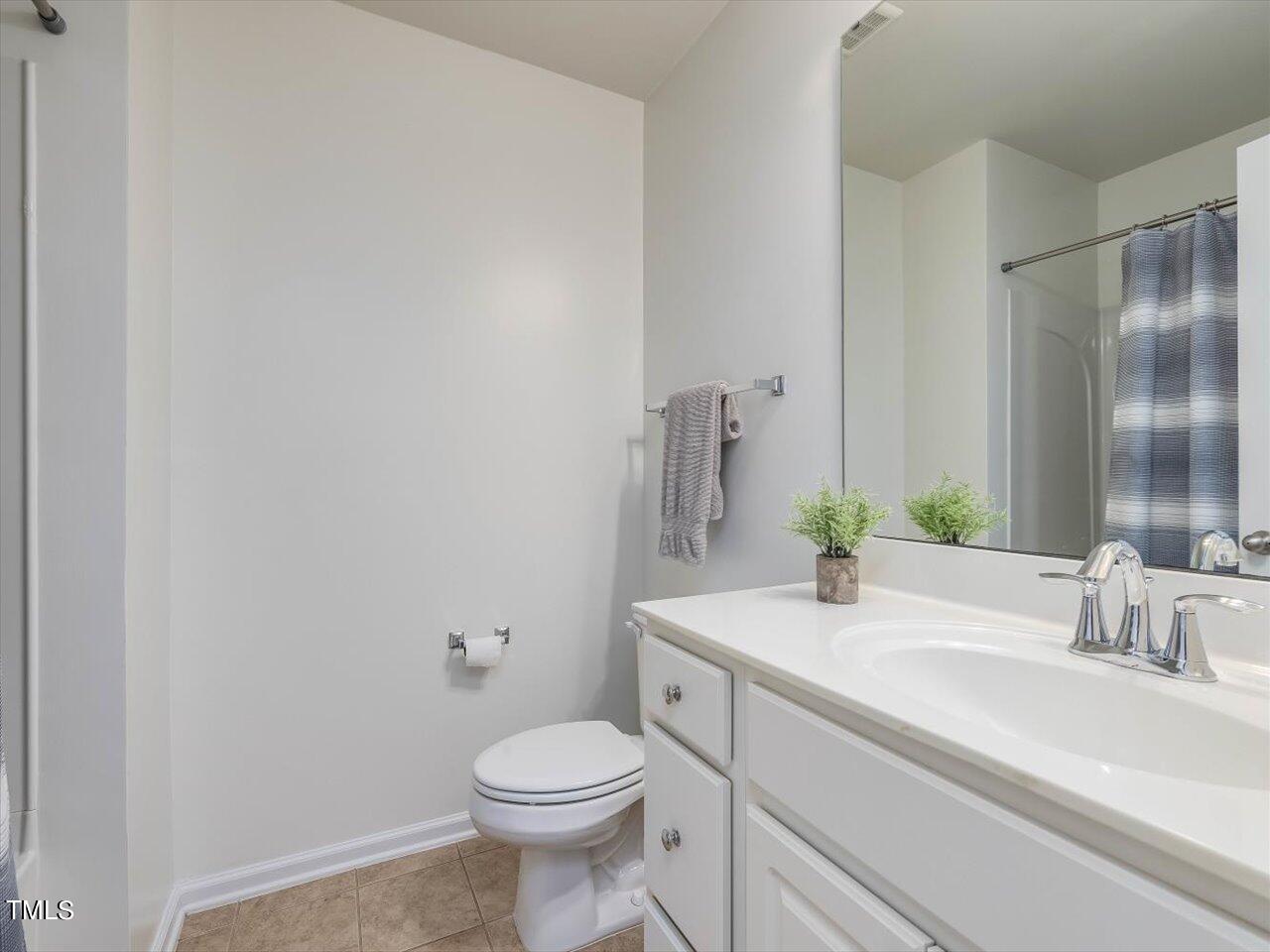 4607 Springerly Lane Raleigh, NC 27612 - Photo 52 of 68 52-Bathroom