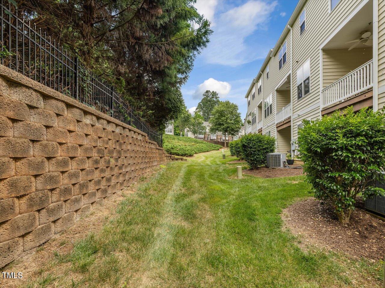4607 Springerly Lane Raleigh, NC 27612 - Photo 57 of 68 57-Greenspace