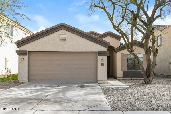 $2,095 | 5509 South 34th Avenue, Phoenix, AZ 85041