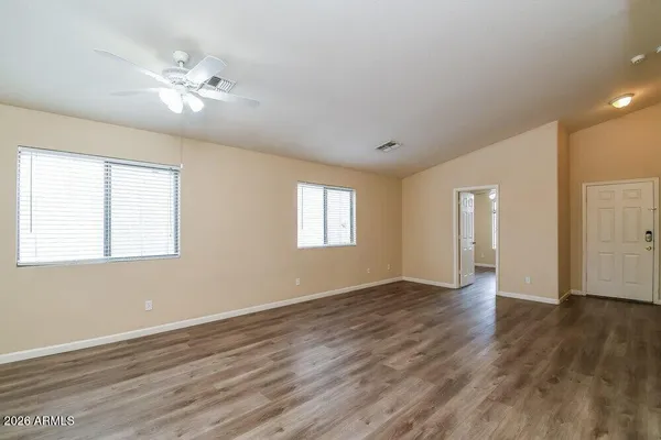 $2,055 | 5509 South 34th Avenue, Phoenix, AZ 85041