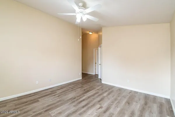 $2,055 | 5509 South 34th Avenue, Phoenix, AZ 85041