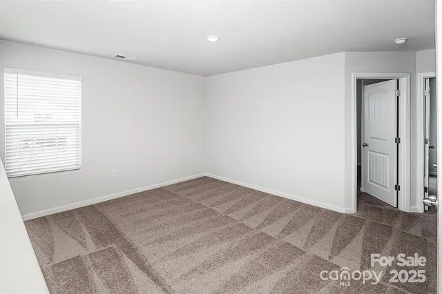 $389,999 | 1216 Nia Road, Charlotte, NC 28215