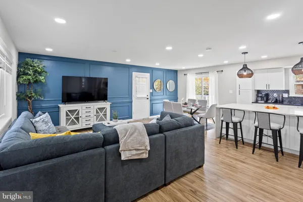 $849,990 | 4307 San Carlos Drive, Fairfax, VA 22030