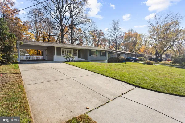 $849,990 | 4307 San Carlos Drive, Fairfax, VA 22030