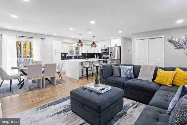 $849,990 | 4307 San Carlos Drive, Fairfax, VA 22030