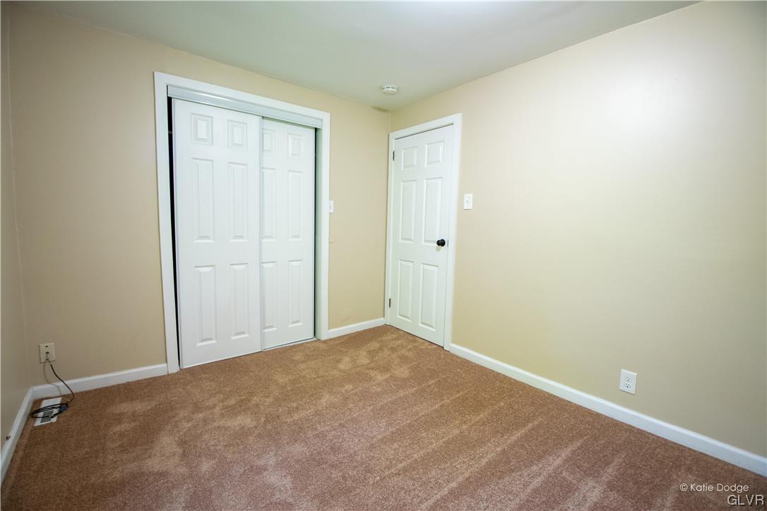 395 Buttermilk Road Easton, PA 18042 - Photo 24 of 41 a view of an empty room and closet area